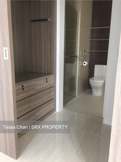 Sky Vue (D20), Condominium #218431191